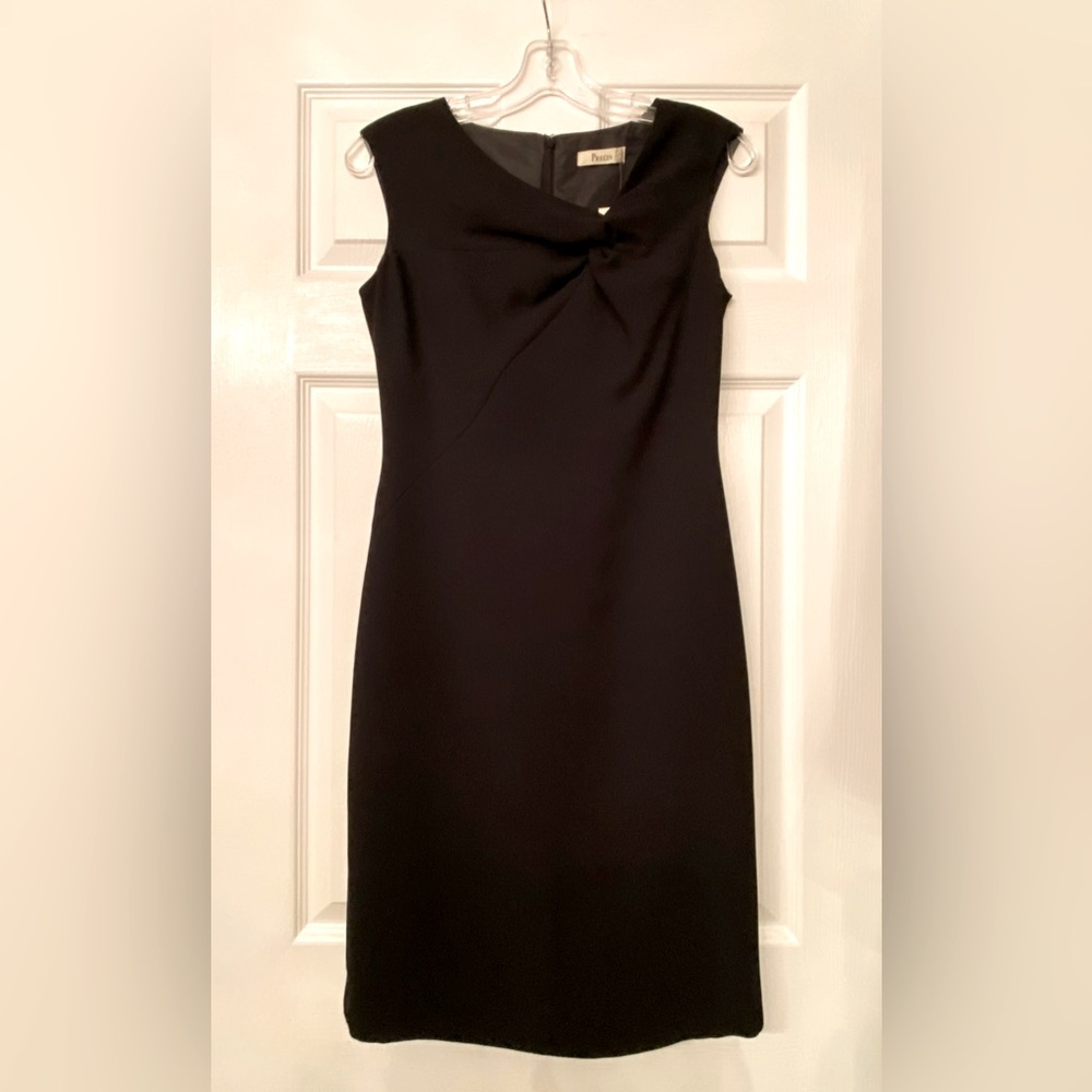 Precis dress *NWT*
